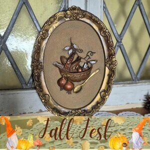 🍂 20% OFF Chalkware Plaque Wall Hagning - Set of 2 Oval Frames with Vegetables